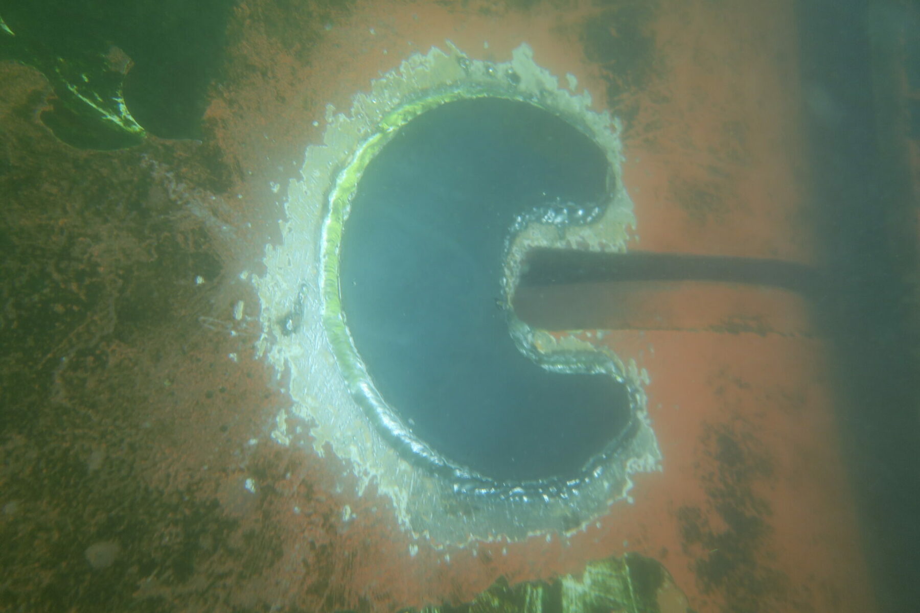 Permanent and temporary underwater rudder repairs - Hydrex